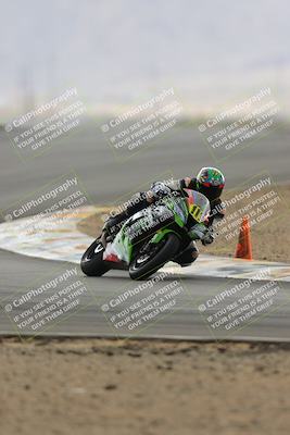 media/Feb-25-2023-CVMA (Sat) [[220fd2011e]]/Race 11 Amateur Supersport Open/